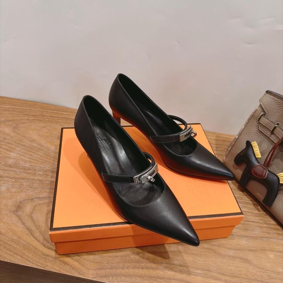 Hermès Mary Jane / Finesse Pumps