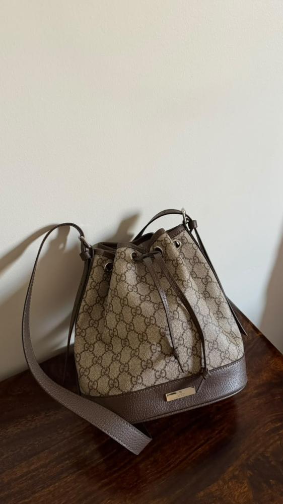 GU big tote