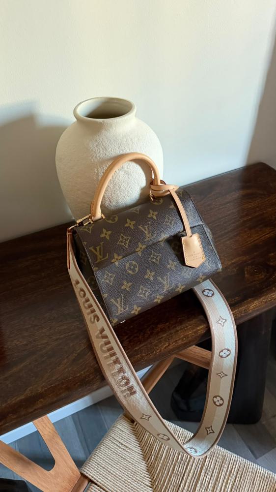 clony Lv