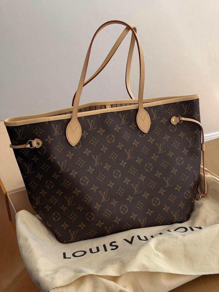 Loui tote 1