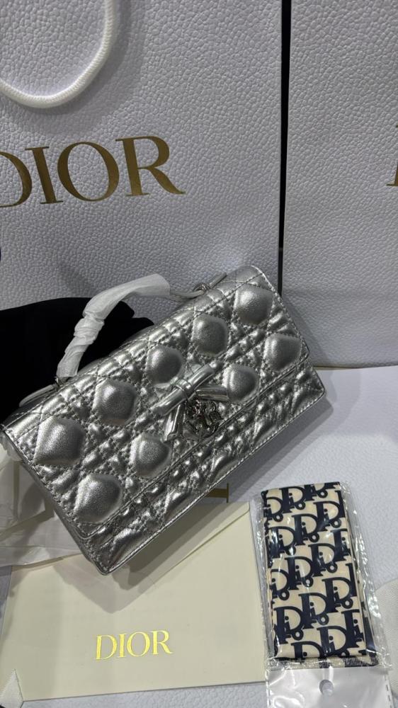 Dior 2