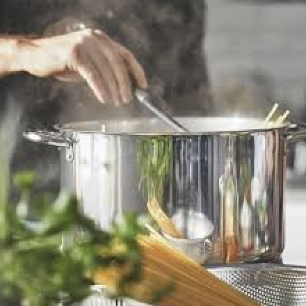 MEDIUM STOCKPOT (WITHOUT LID) 18x12 CM 3 LT | قدر متوسط ​​(بدون غطاء) 18 × 12 سم 3 لتر