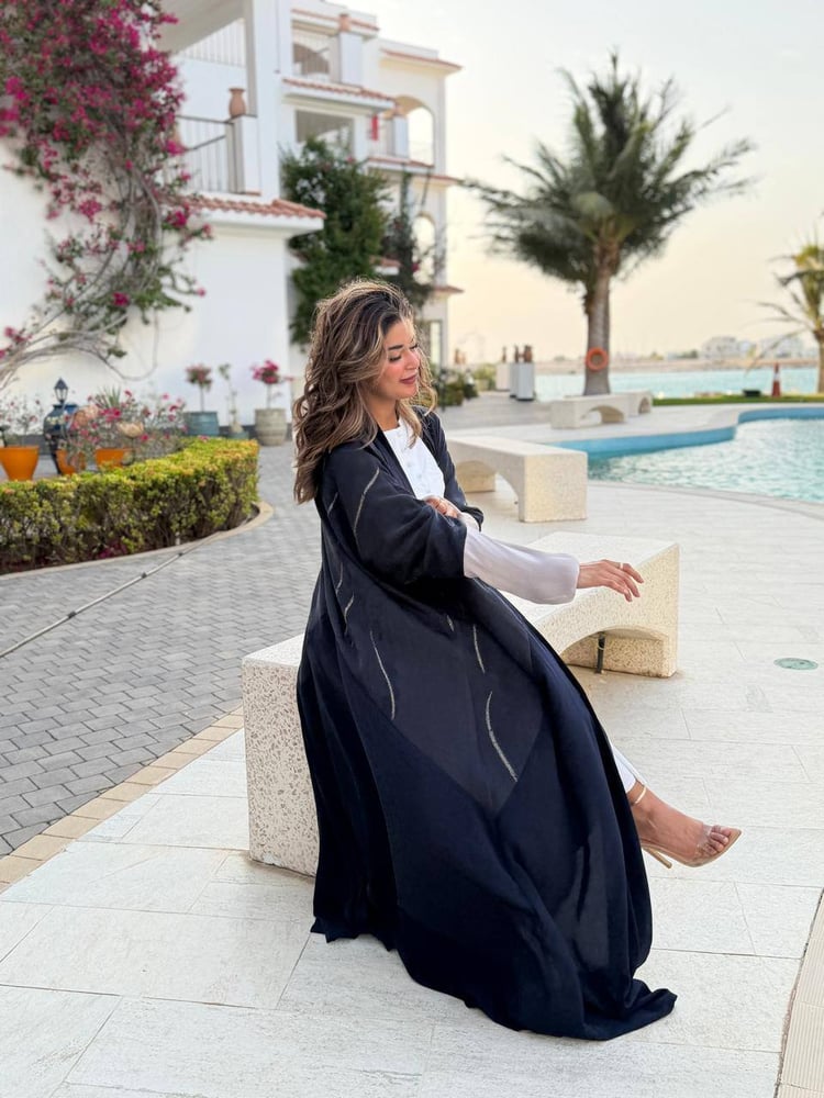 عبايات قماش حرير مغسول