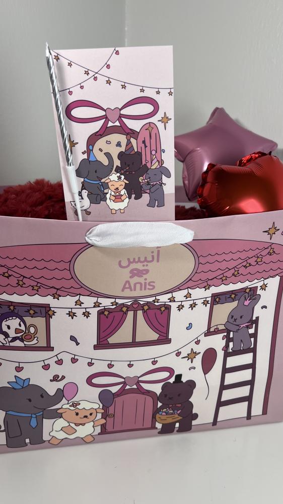 مخدة مع دب