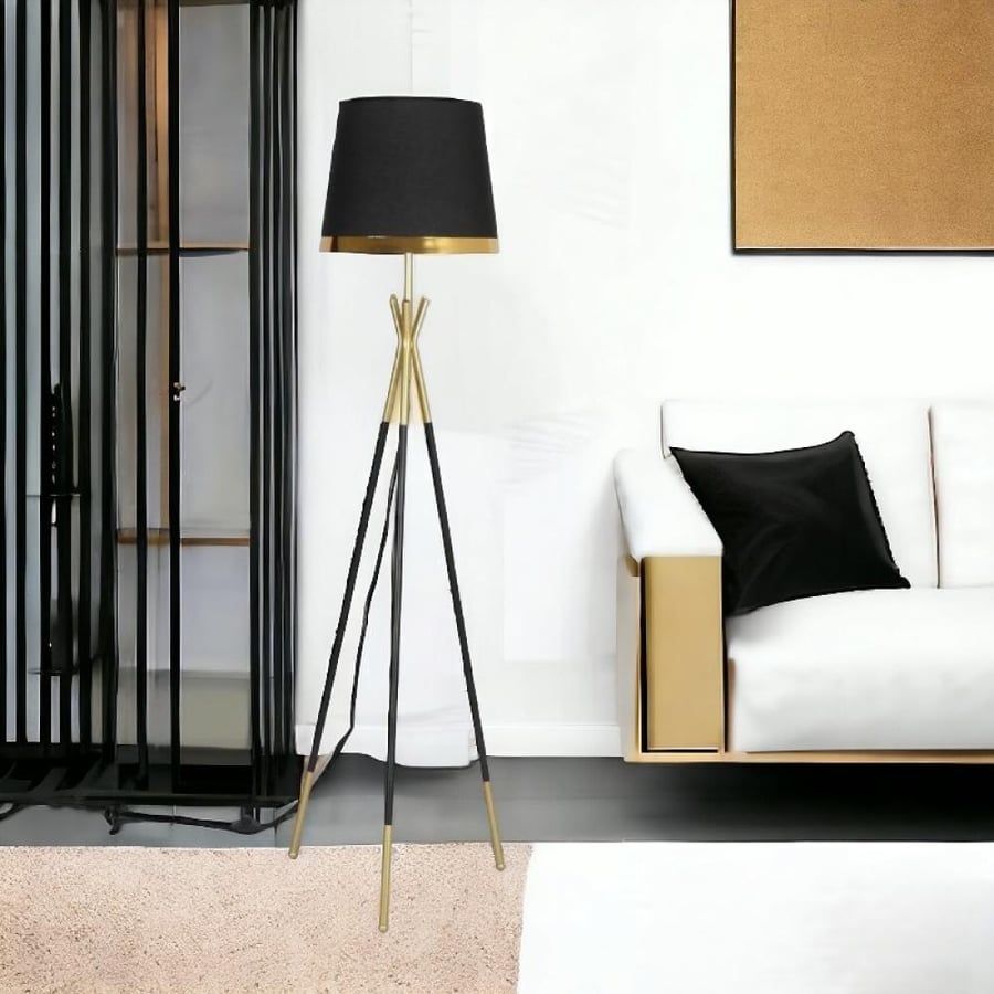 Participate the product via: metal ground lamp - black - gold