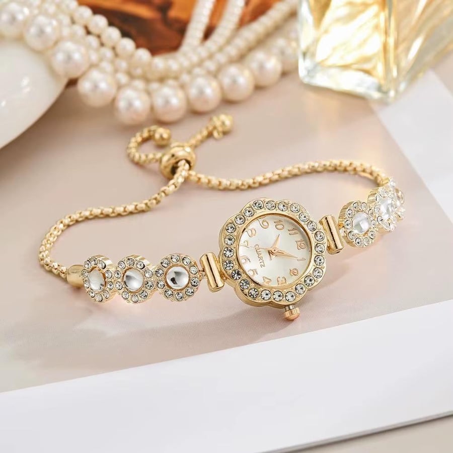 ساعات نسائية أنيقة من حجر الراين موضة السيدات سوار حزام كوارتز ساعة اليد Reloj Mujer بنات ساعة هدية (بدون صندوق)