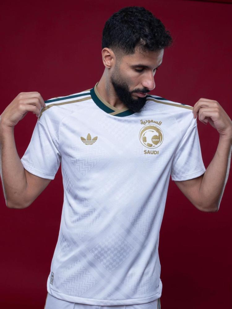 قميص المنتخب السعودي كأس العالم