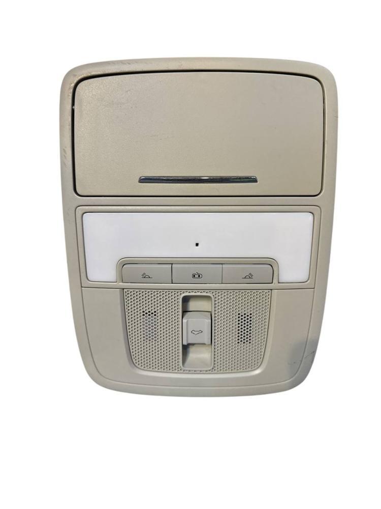 لمبة سقف MG5 2021-2024 مستعمله