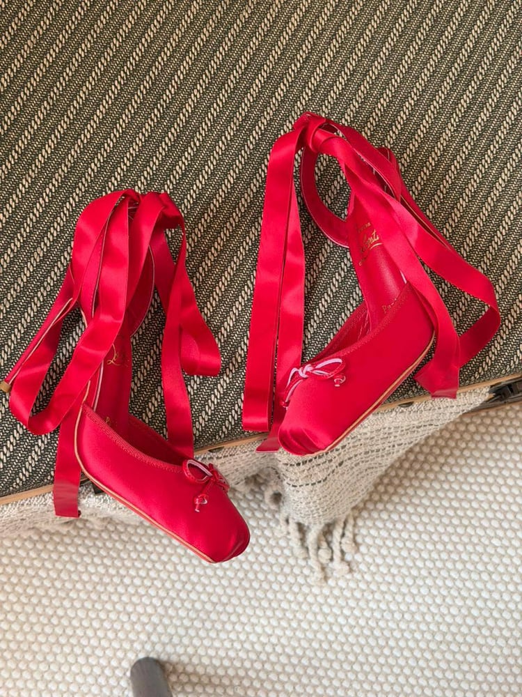 باليرينا لوبوتان برباط ستان CHRISTIAN LOUBOUTIN