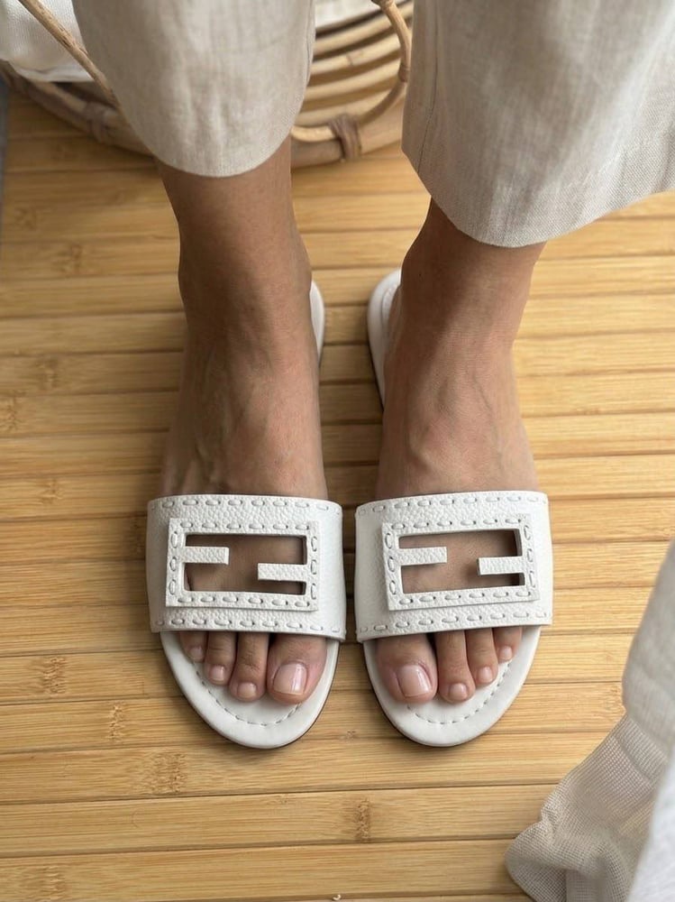 سليبر فندي Fendi