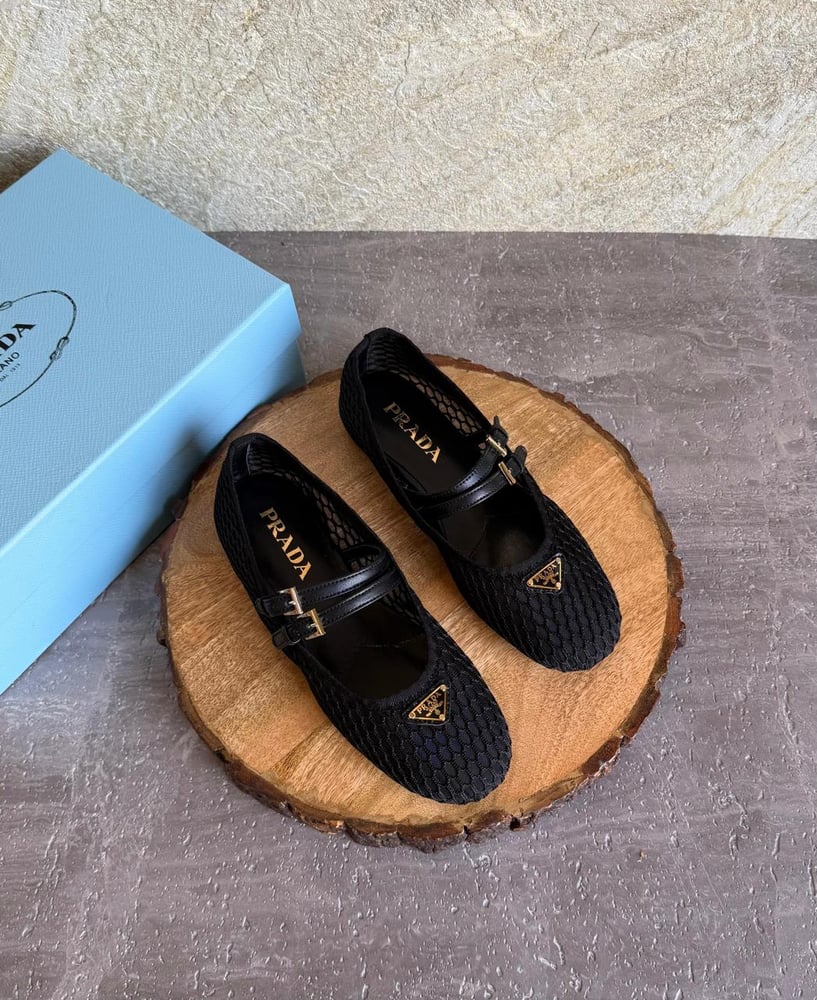 حذاء برادا PRADA شبكي سير مزدوج