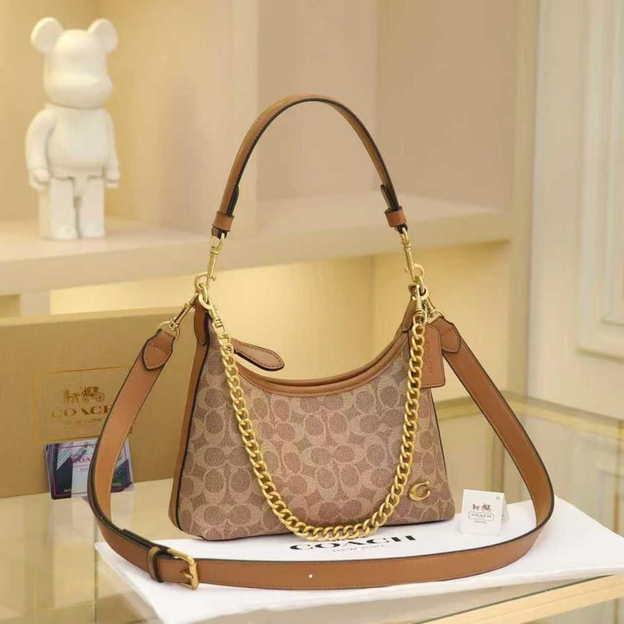 Coach Chain Shoulder Bag 223