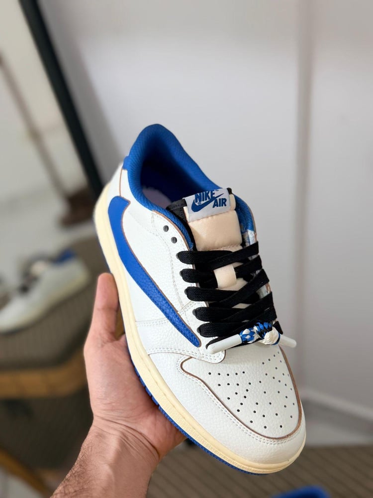 شوز نايكي Nike جوردن لو ماستر