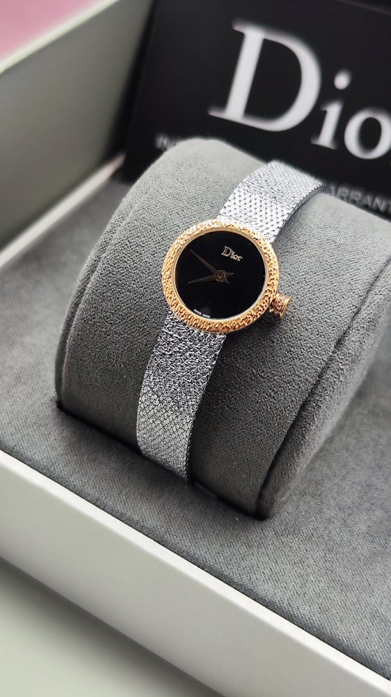 ساعة ديور Dior نسائية ستانلس ستيل بطارية