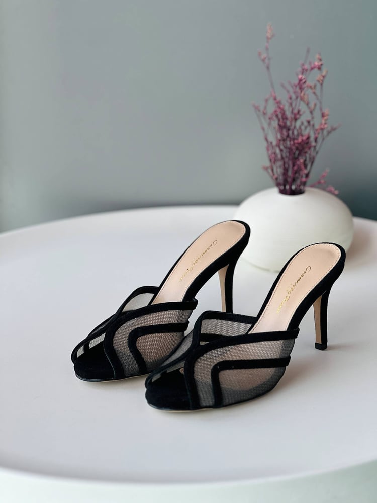 كعب جيانفيتو روسي GIANVITO ROSSI شبك أنيق