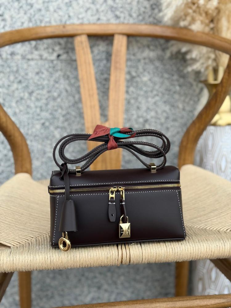 Loro Piana Extra Pocket