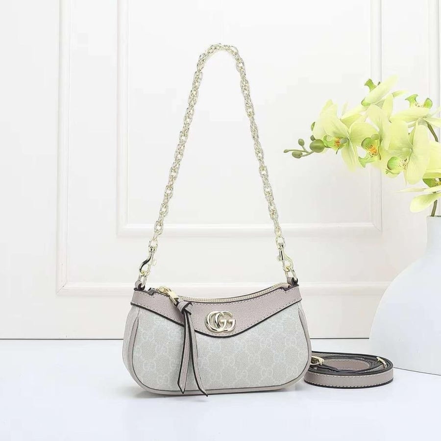 Gucci GG Mini Chain Shoulder Bag 19cm