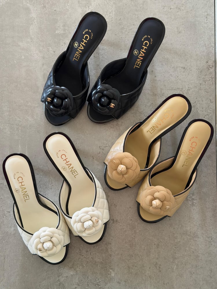 كعب شانيل CHANEL ميول