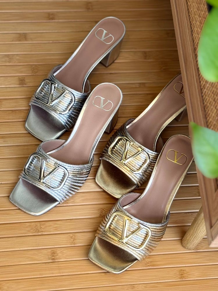 سليبر فالنتينو Valentino