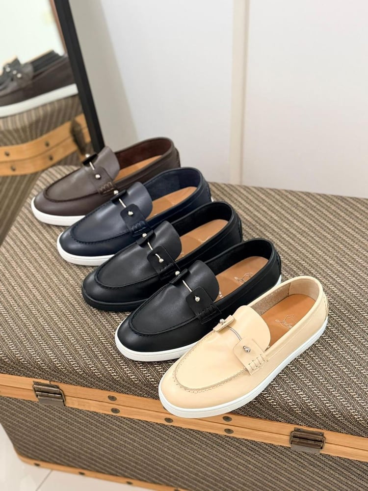 حذاء لوفر كريستيان لوبوتان (Christian Louboutin) رجالي كلاسيك