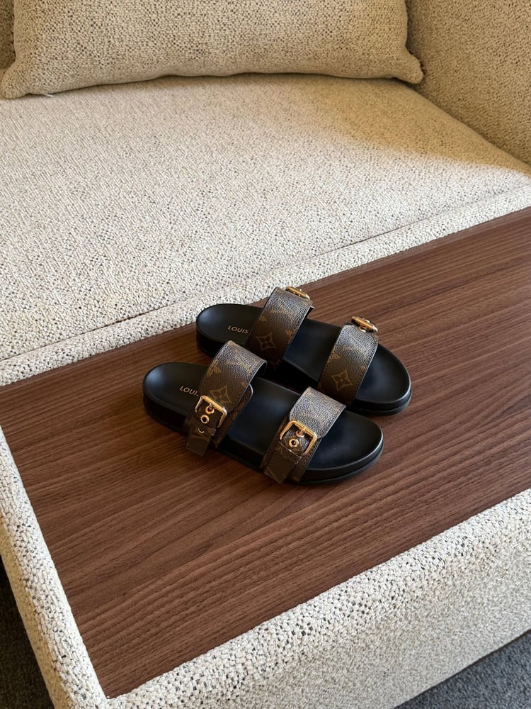 صندل لوي فويتون LOUIS VUITTON سيور