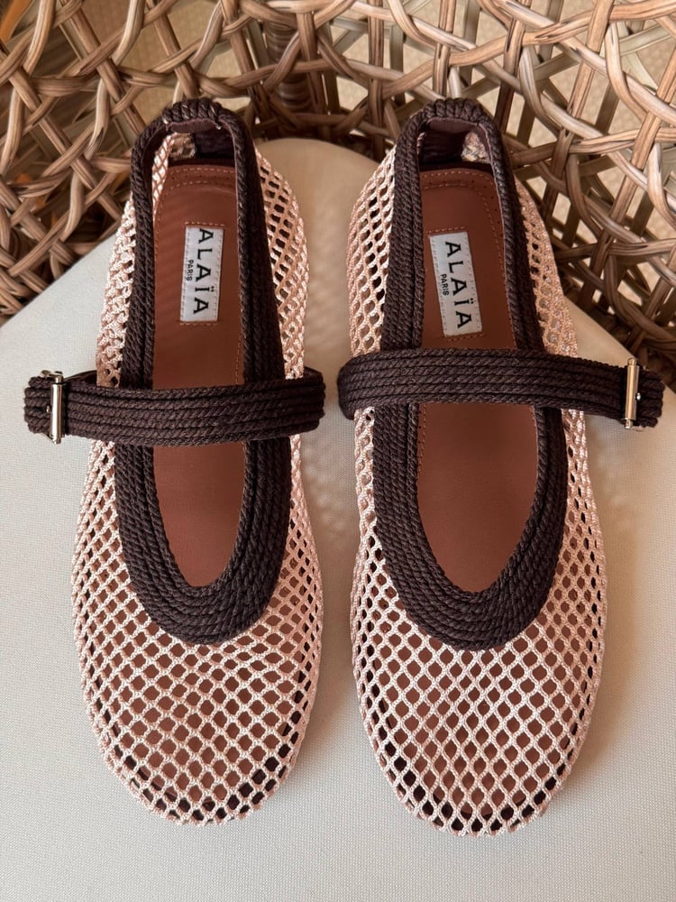 باليرينا علايا Alaïa