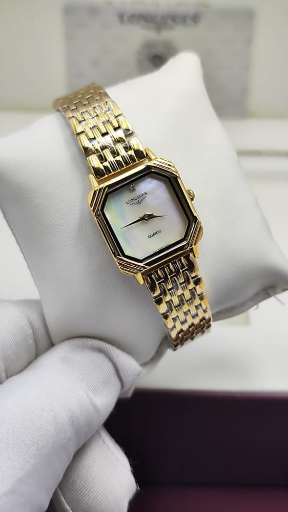 ساعة لونجين Longines نسائية ستانلس ستيل بطارية