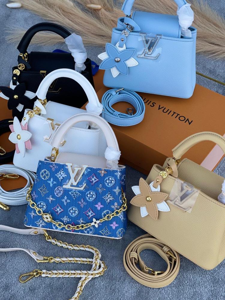 Louis Vuitton Capucines Mini 21cm