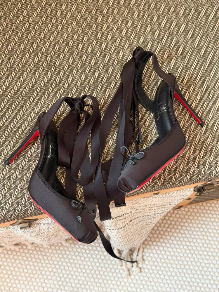 باليرينا لوبوتان برباط ستان CHRISTIAN LOUBOUTIN