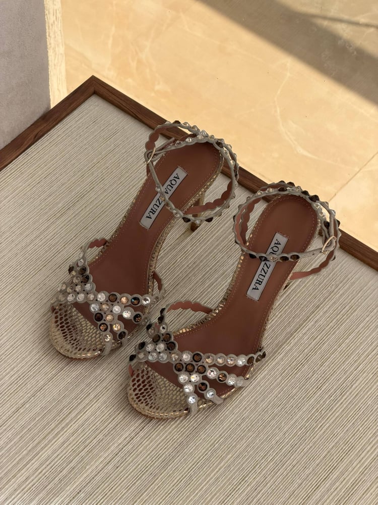 كعب أكوازورا كريستالات ملونة AQUAZZURA