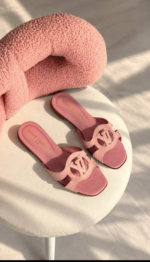 سليبر لويس فيتون  Louis Vuitton