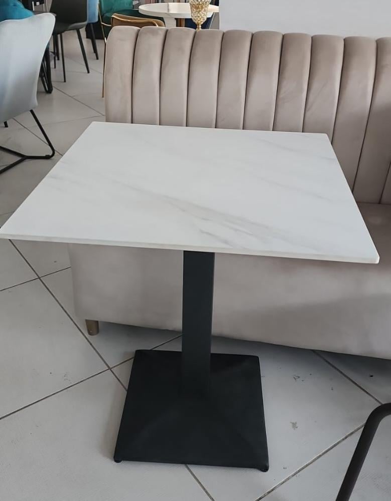 طاولة  برسلين  70*70