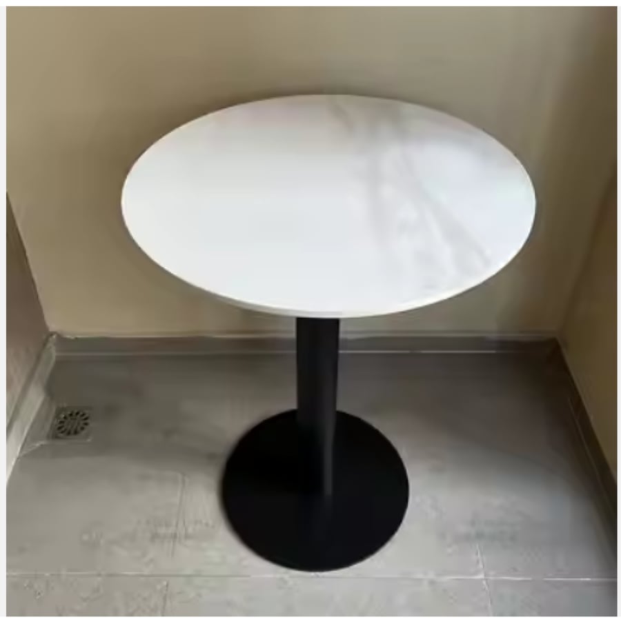 طاولة  برسلين  70*70