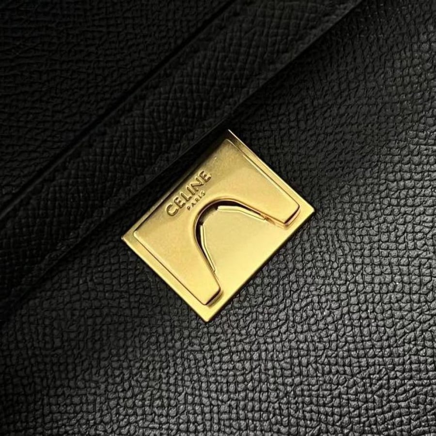 Celine size 28 cm