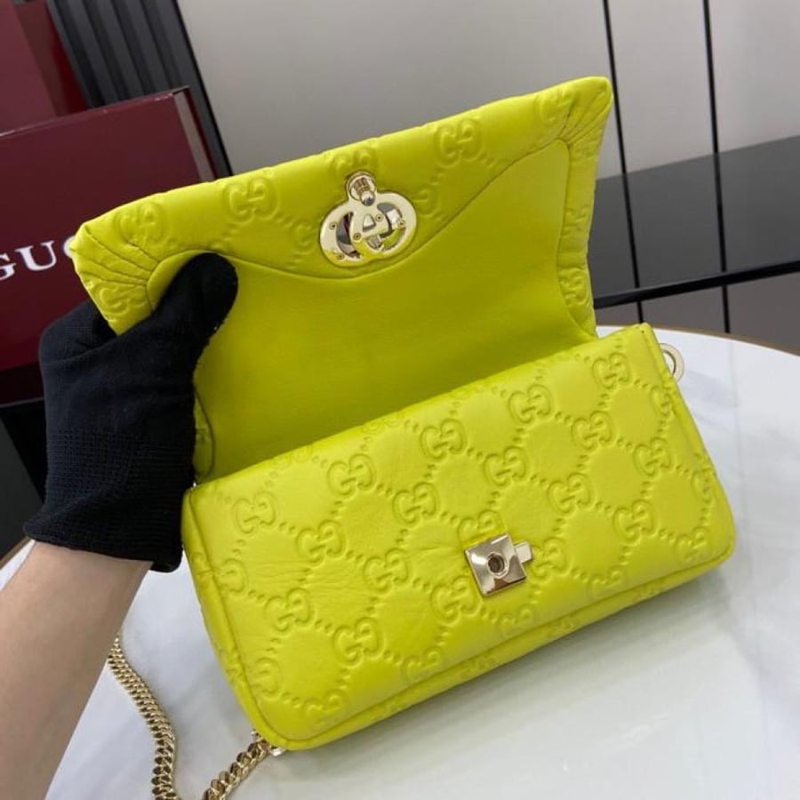 Gucci 21 cm size