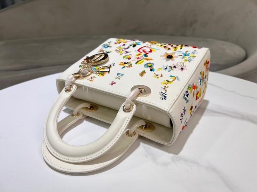 ليدي ديور مقاس 24 cm