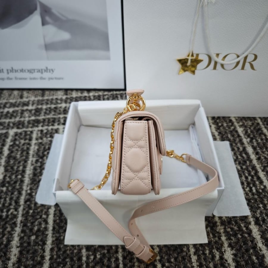 ديور مقاس 19 cm