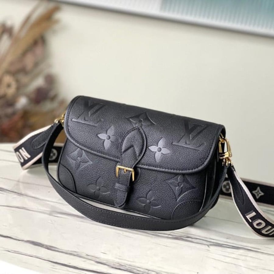 لوي فيتون مقاس 24 cm