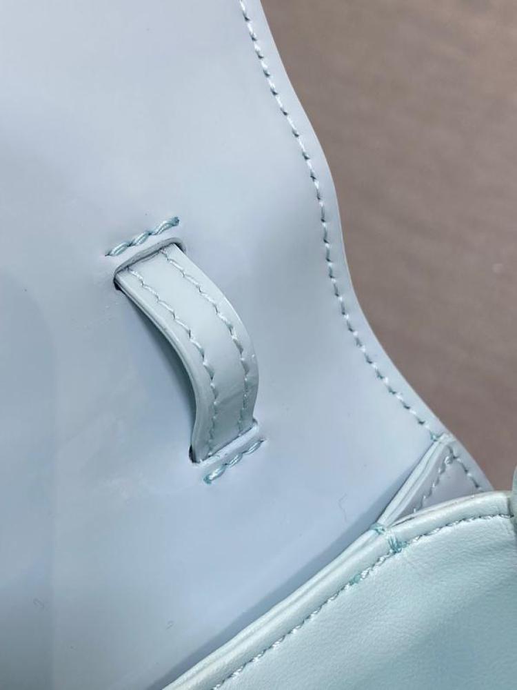 ديور مقاس 19 cm