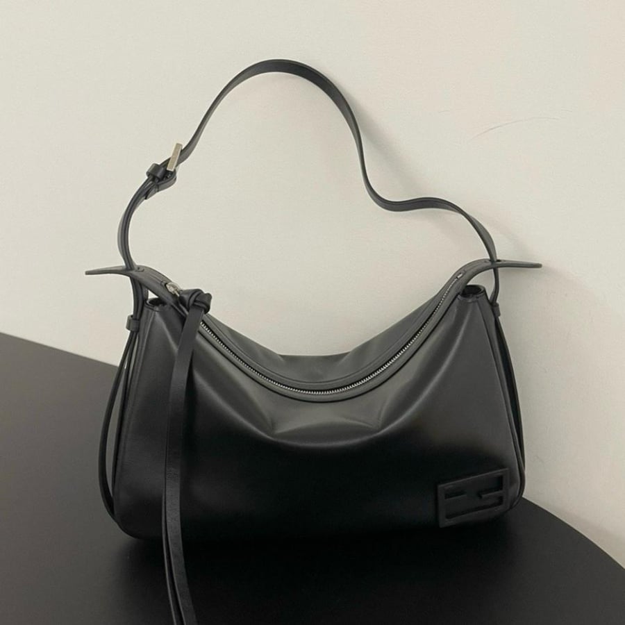 فندي مقاس 34.5 cm