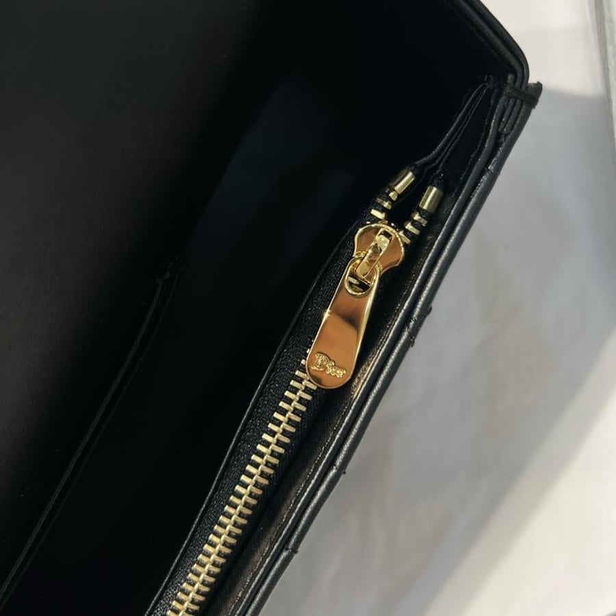 ديور مقاس 22 cm