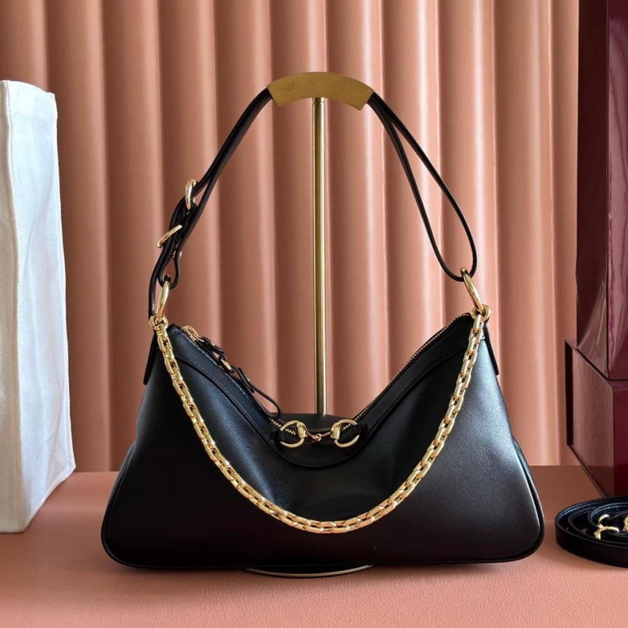 قوتشي مقاس 31.5/17.5 cm