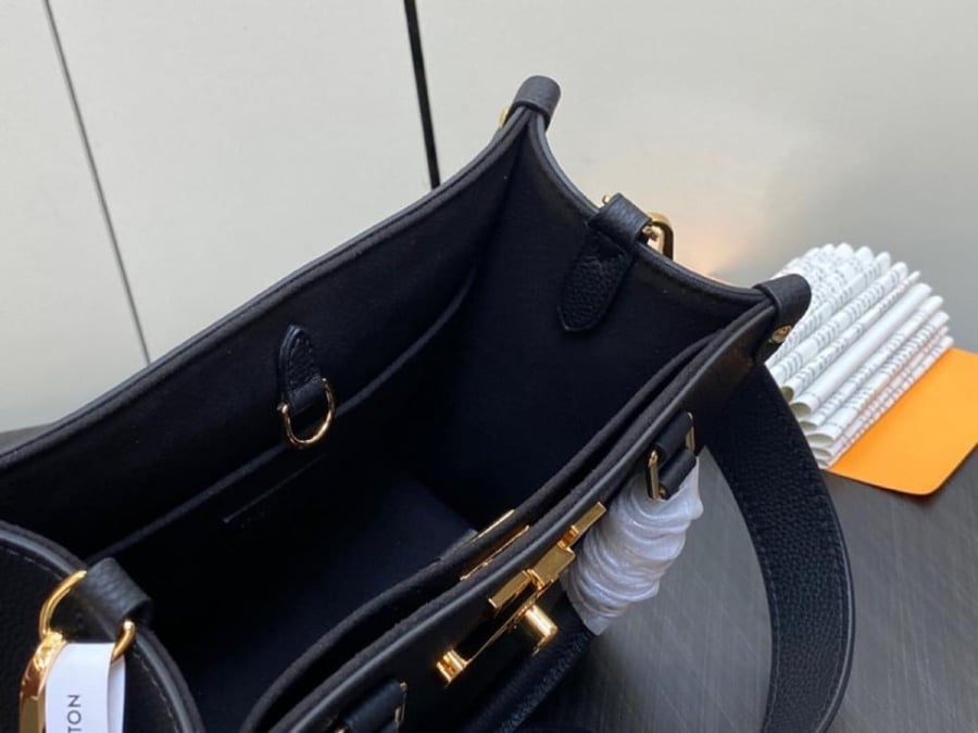 لوي فيتون مقاس 24.5 cm