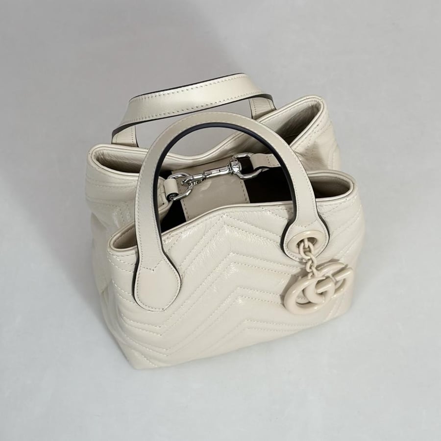 Gucci 17 cm size
