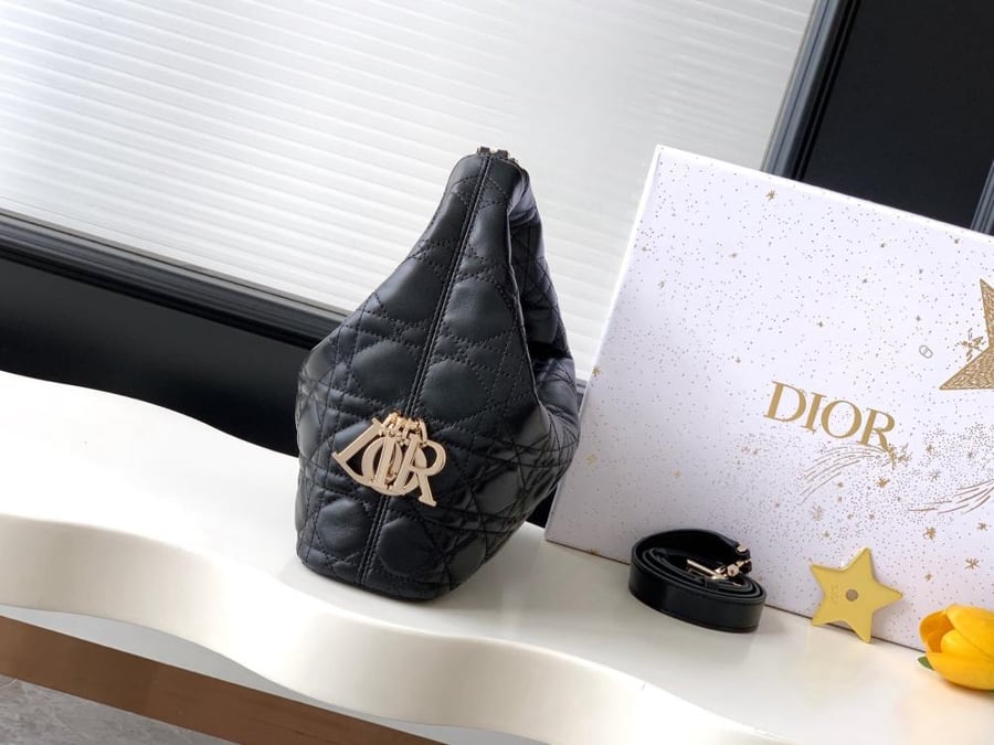 ديور مقاس 22.5/14 cm