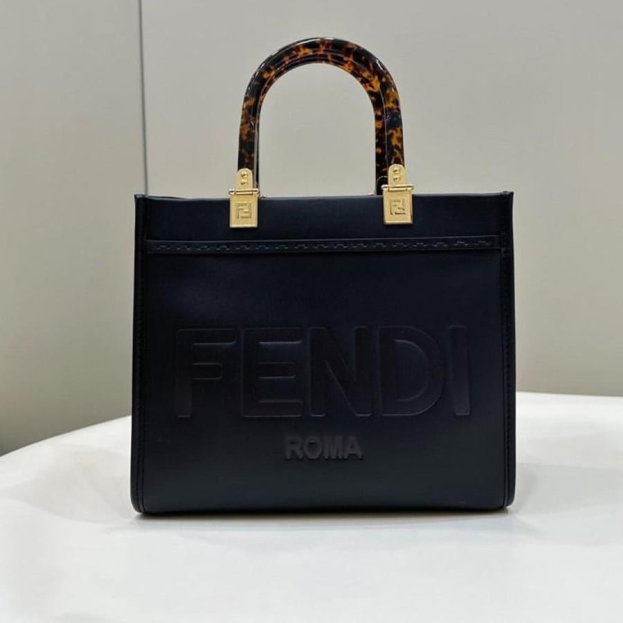 Fendi size 25.5 cm