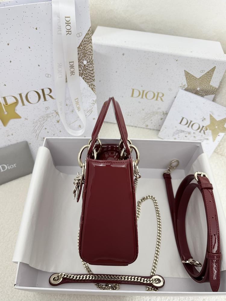 Lady Dior size 17 cm