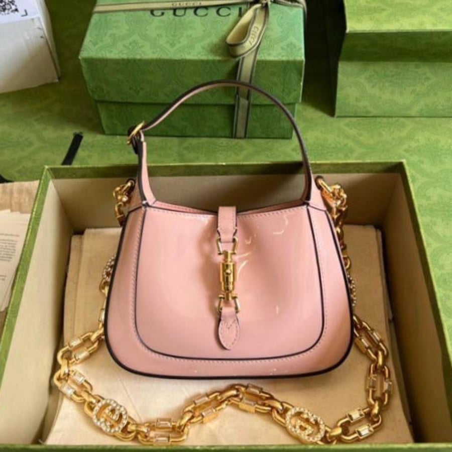 Gucci 19 cm size