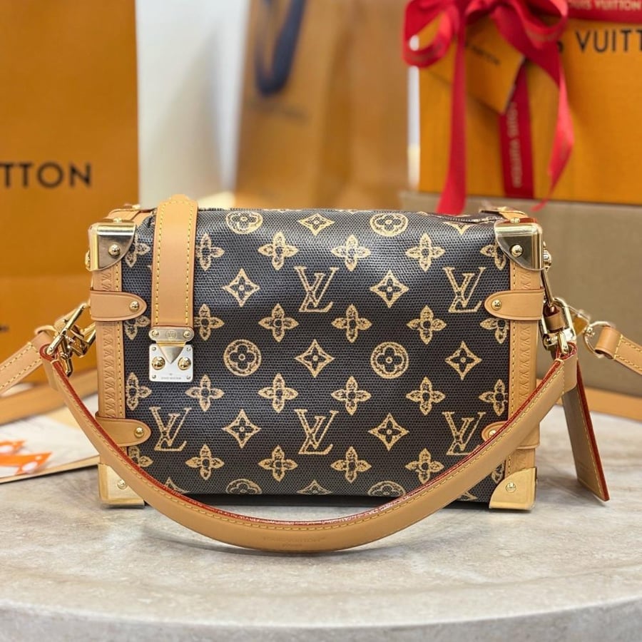 لوي فيتون مقاس 23.5 cm