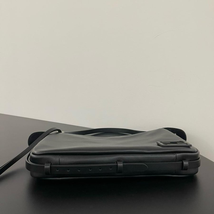 فندي مقاس 34.5 cm